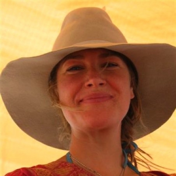 Meet your Posher, Nancy - Picture 1 of 1